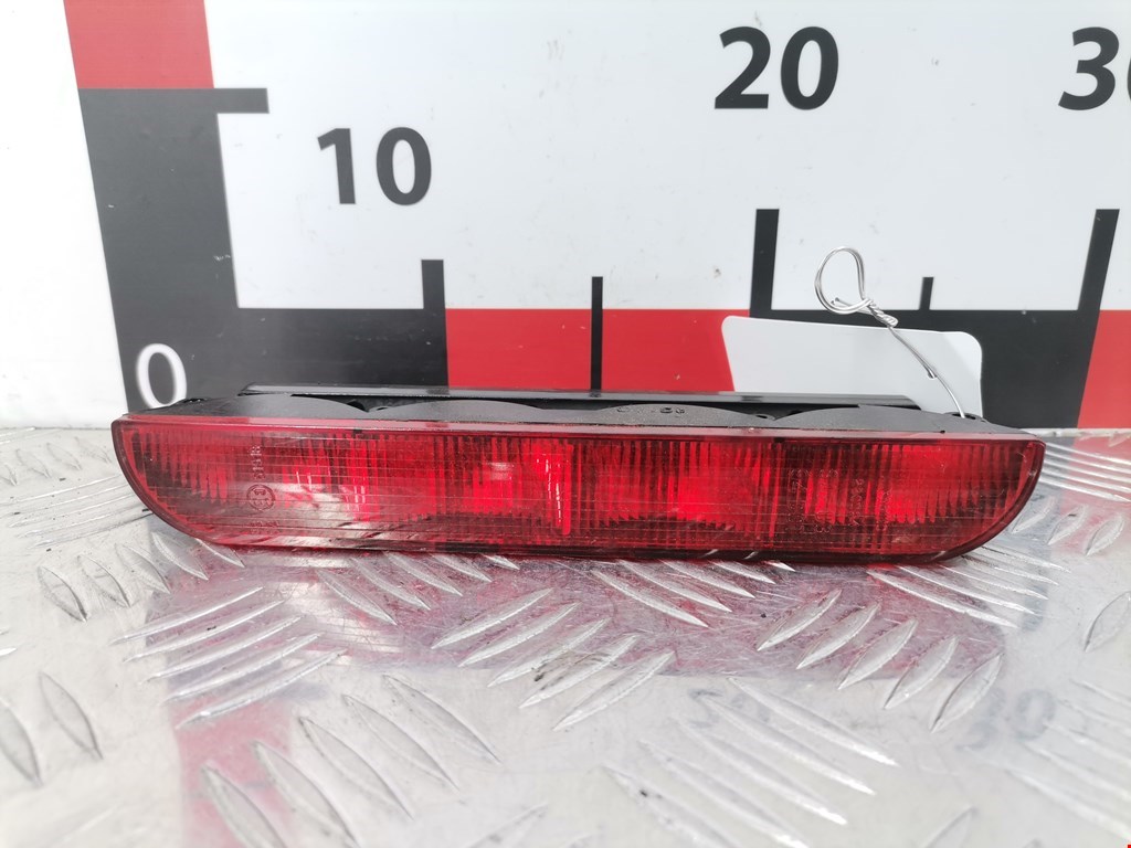 Фонарь дополнительный тормозной (стоп-сигнал) Fiat Bravo 1 (182) (1995-2001)