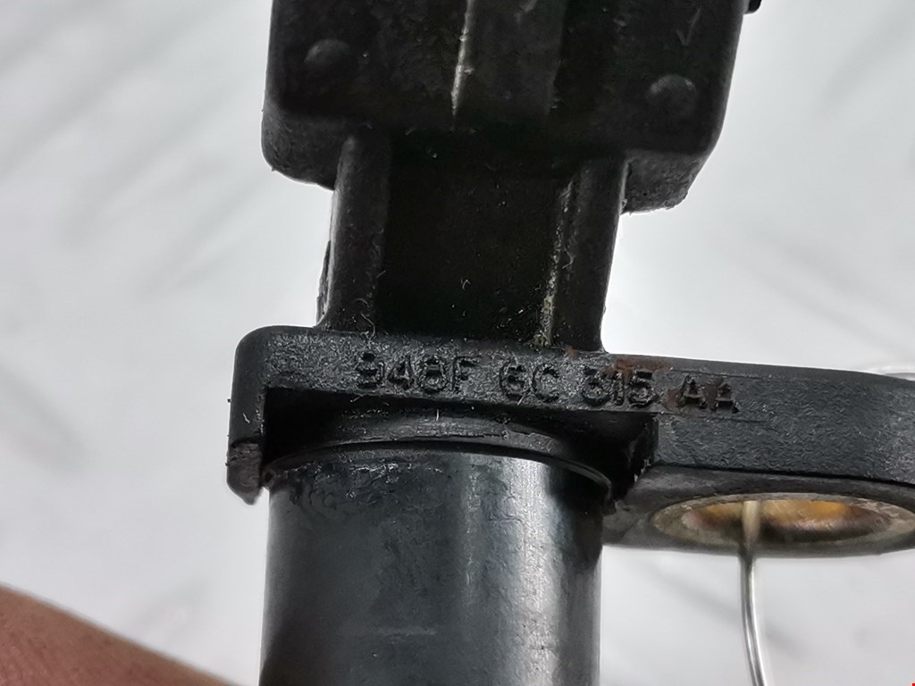 Датчик положения коленвала FORD Mondeo II 1996-2000