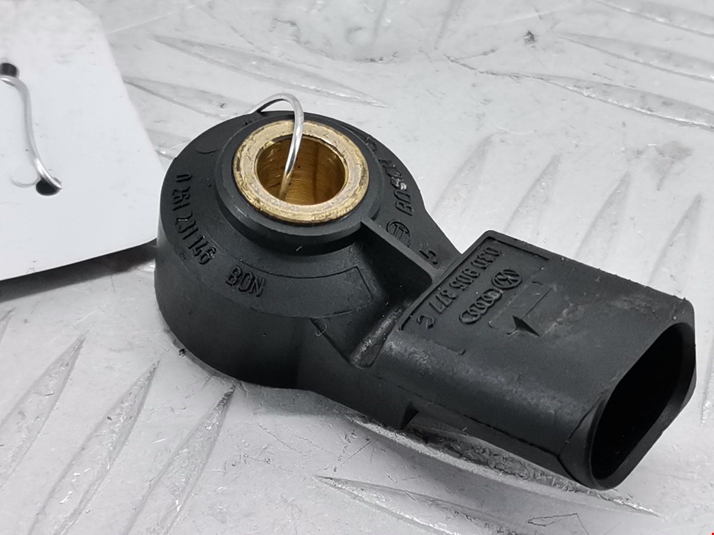 Датчик детонации AUDI A4 B7 2004-2007