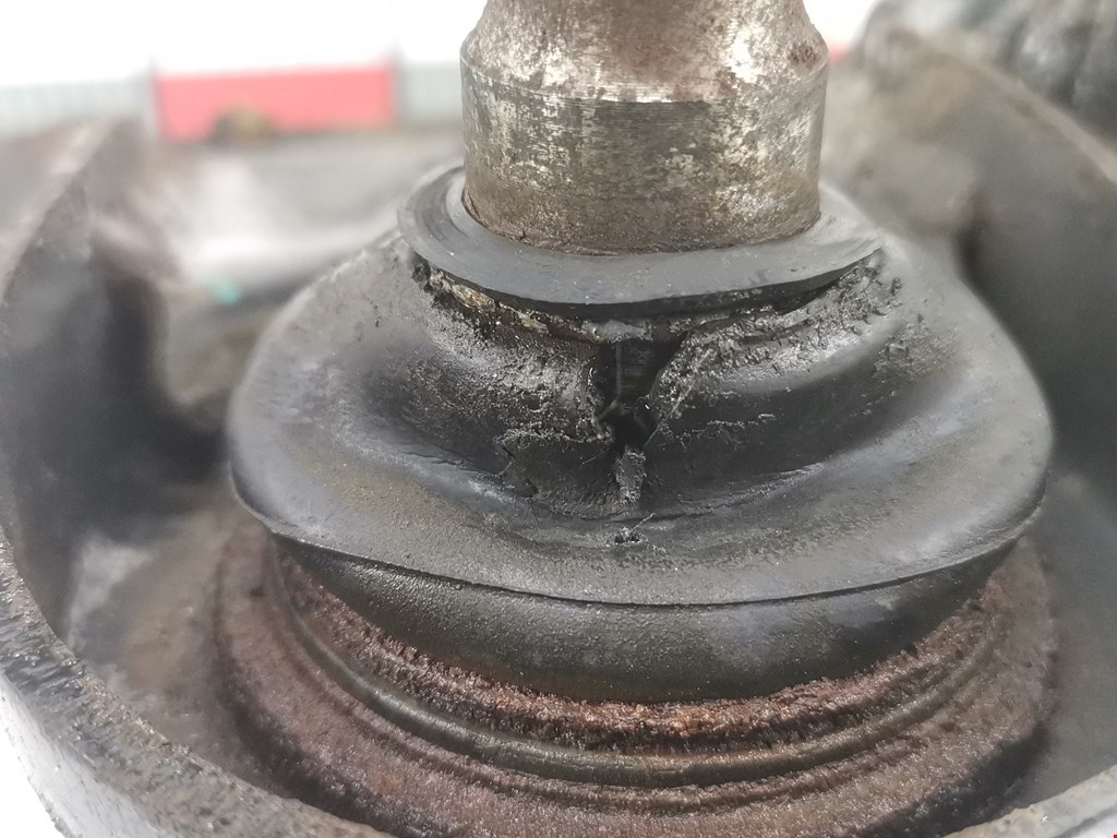 Рычаг передний левый NISSAN Navara III D40 2005-2015