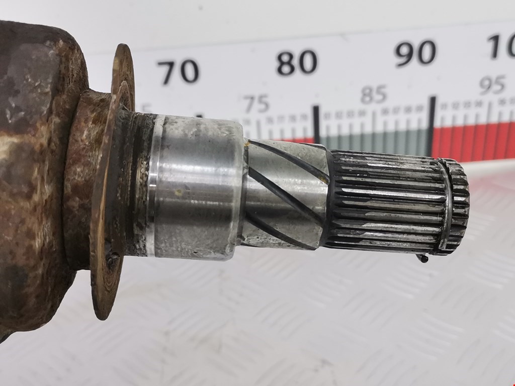 Полуось (привод, приводной вал) передняя левая NISSAN Navara III D40 2005-2015