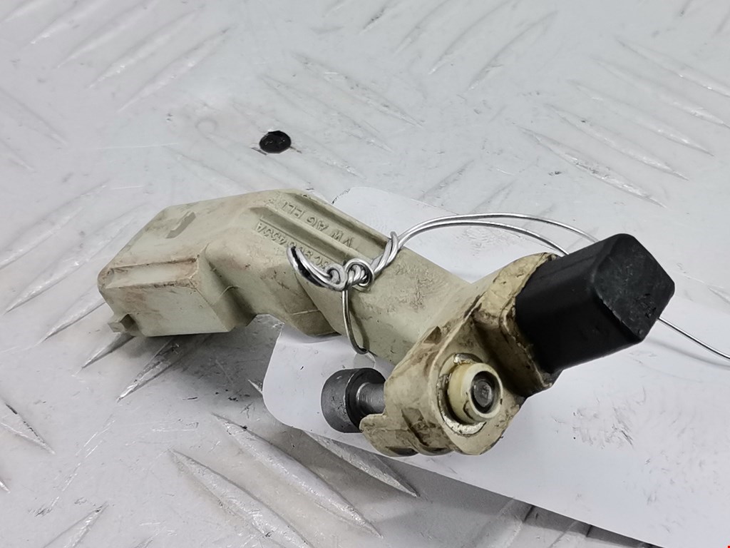 Датчик коленвала Volkswagen Tiguan 1 (2007-2016)