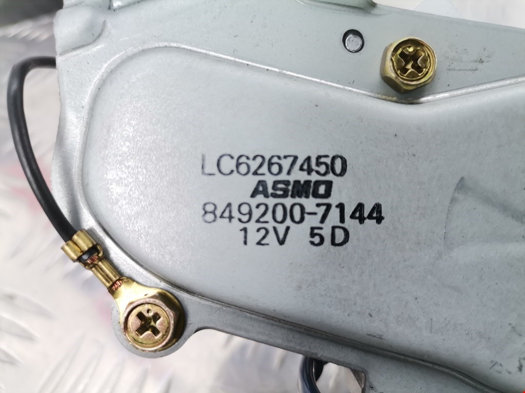 Моторчик стеклоочистителя задний MAZDA MPV LW 1999-2006