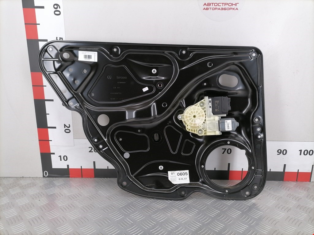 Стеклоподъемник задний левый VOLKSWAGEN Passat B7 2011-2015
