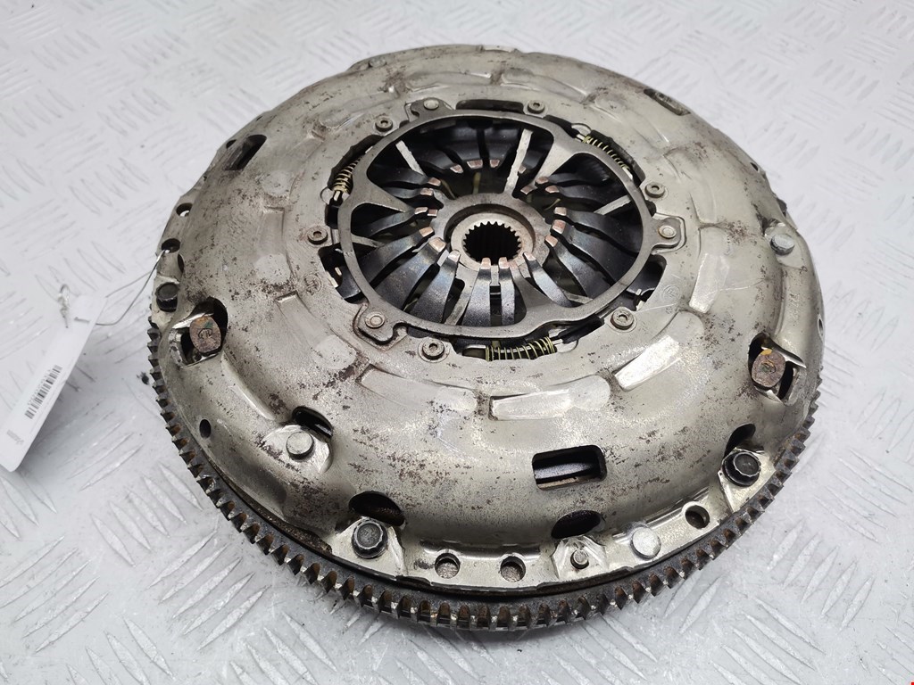 Маховик (демпфер сцепления) VOLKSWAGEN Passat B6 2005-2011