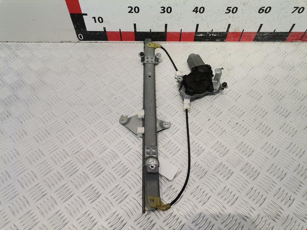 Стеклоподъемник задний левый NISSAN Navara III D40 2005-2015
