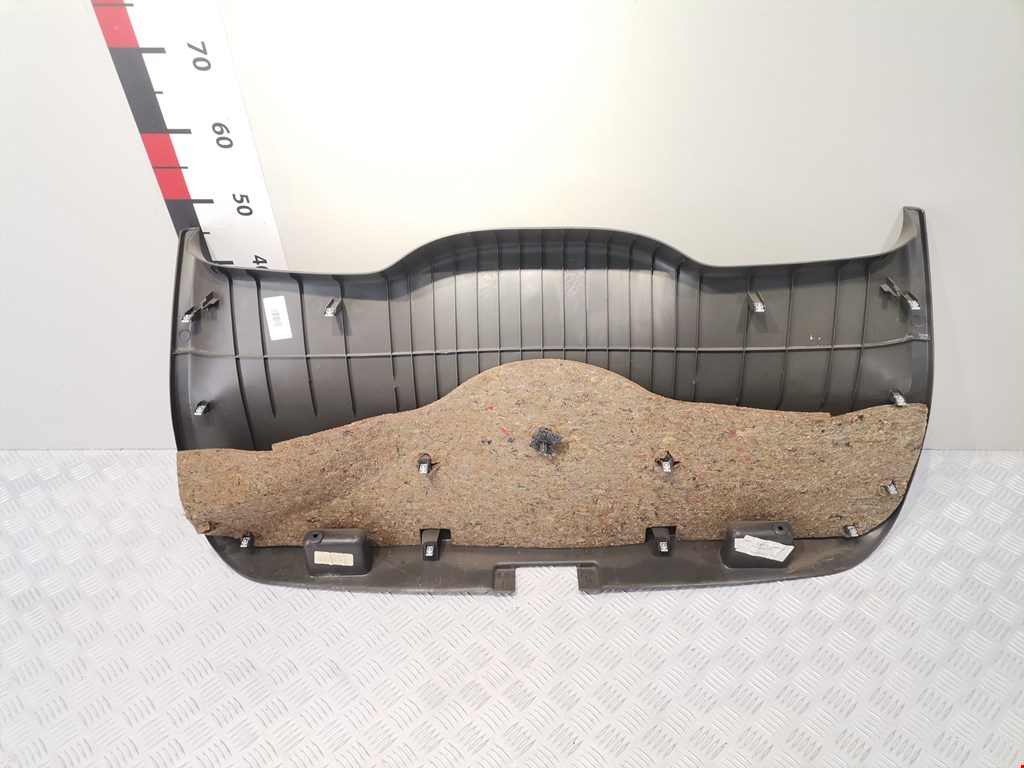 Обшивка крышки багажника FORD C-MAX 2003-2010