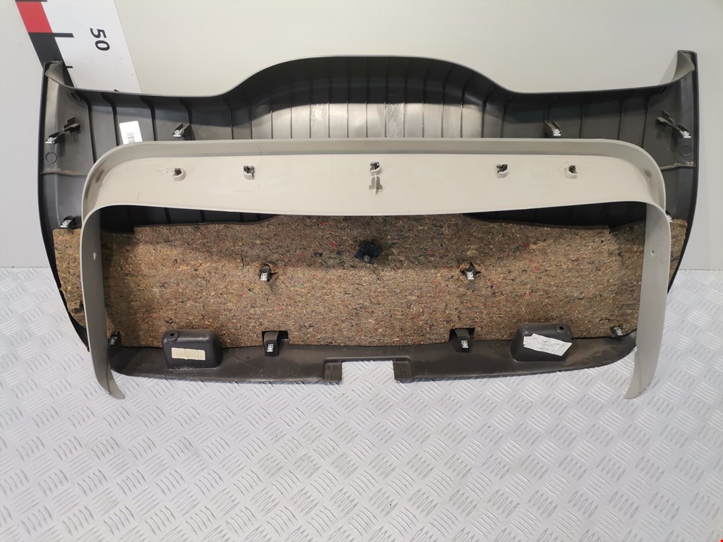 Обшивка крышки багажника FORD C-MAX 2003-2010