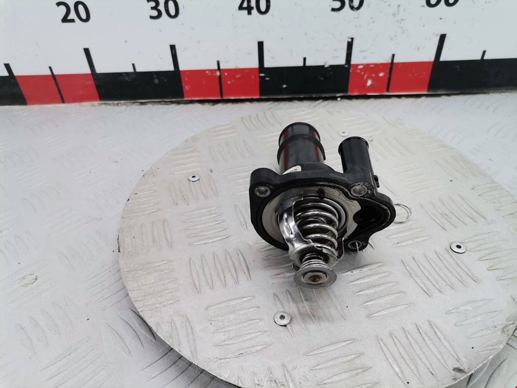 Корпус термостата FORD Focus II 2005-2011