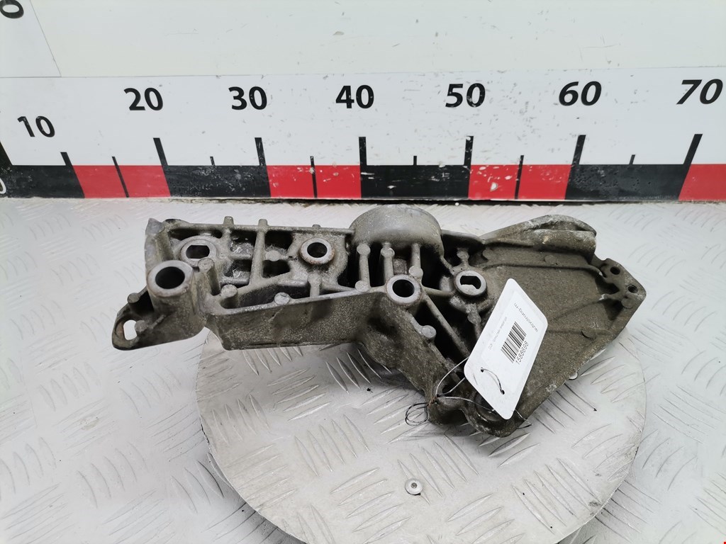 Кронштейн генератора NISSAN Qashqai J10 2006-2013