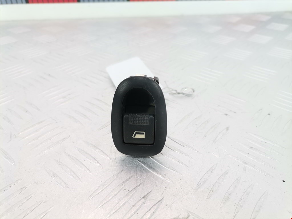 Кнопка стеклоподъемника PEUGEOT 406 1995-1999