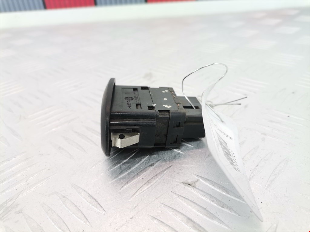 Кнопка стеклоподъемника PEUGEOT 406 1995-1999