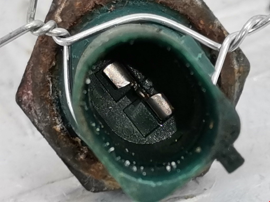 Датчик давления масла SKODA Fabia MK1 1999-2006