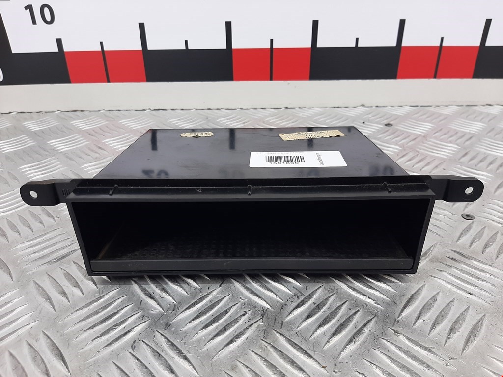 Бардачок MITSUBISHI Space Star 1999-2006