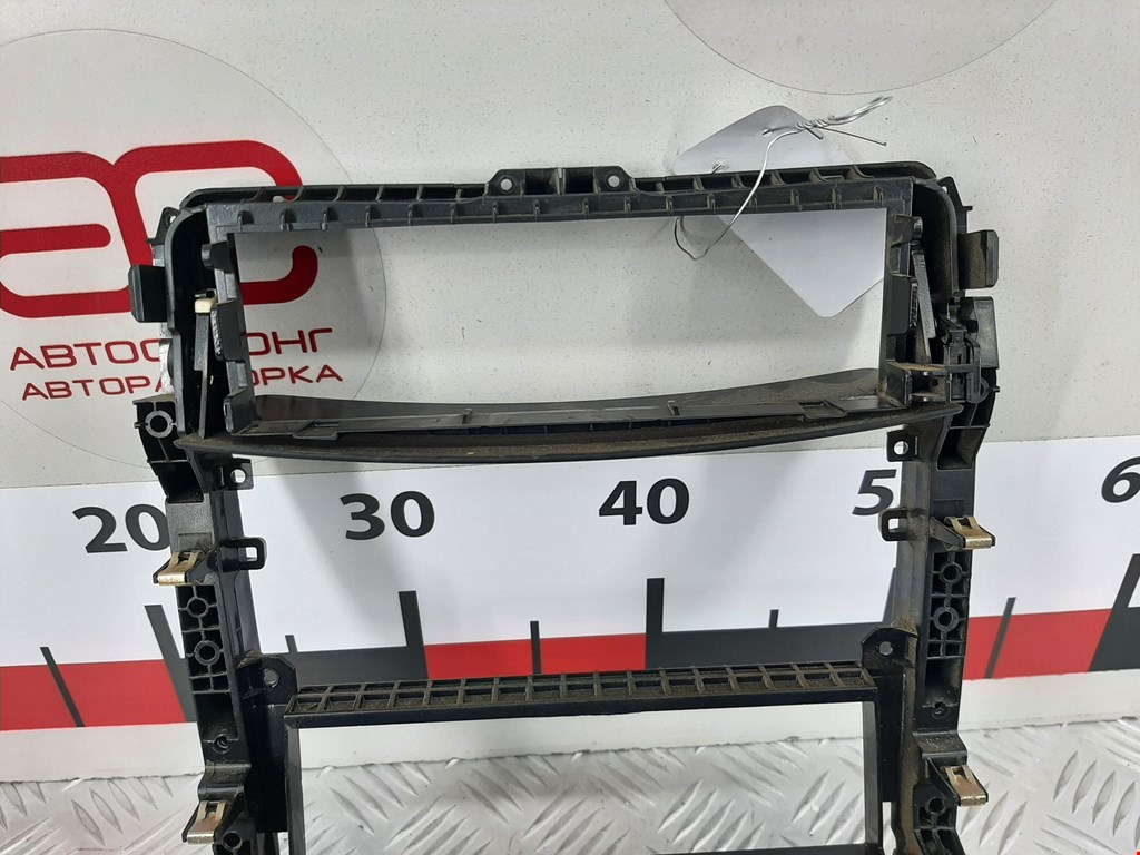 Рамка магнитолы MITSUBISHI Space Star 1999-2006