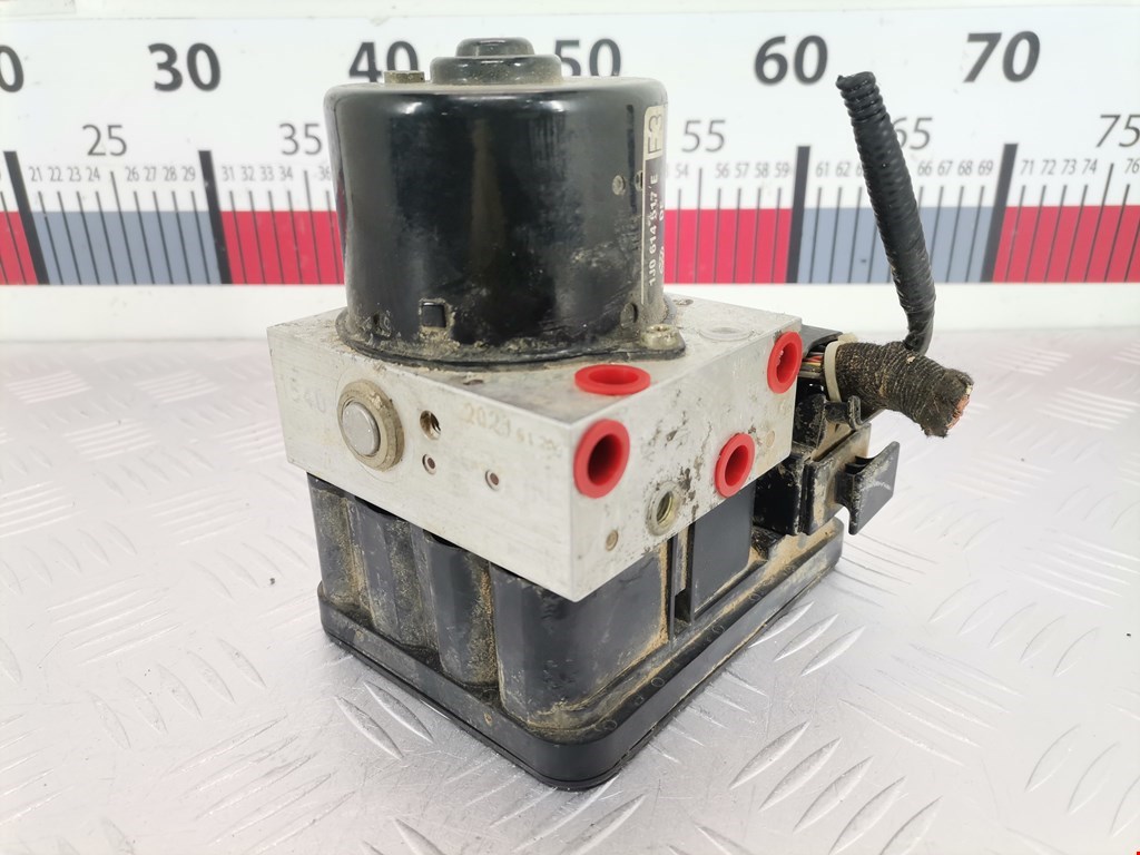 Блок ABS (насос) VOLKSWAGEN Beetle A4 1998-2010