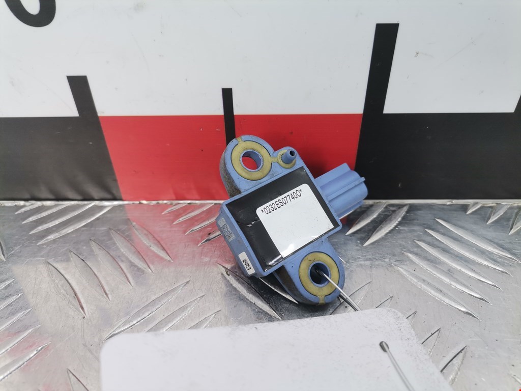 Датчик AIR BAG (подушек безопасности) VOLKSWAGEN Golf V 2003-2009