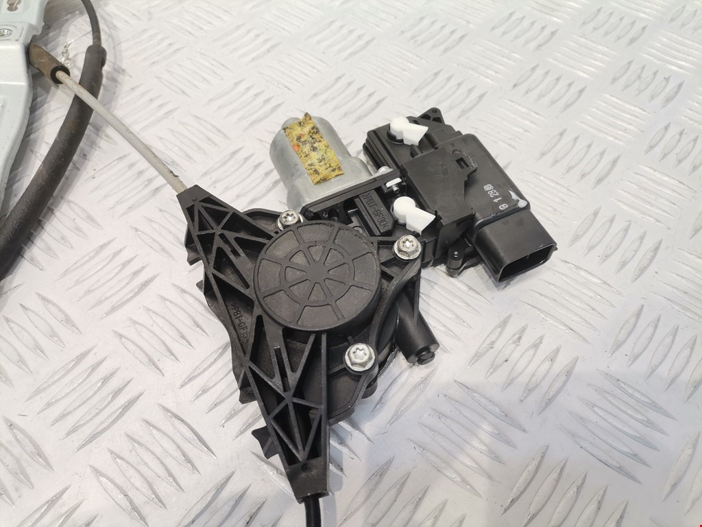 Стеклоподъемник передний правый RENAULT Koleos HY 2008-2016