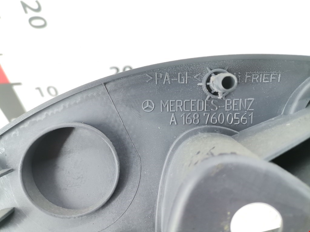 Ручка дверная задняя внутренняя левая MERCEDES-BENZ A-Class W168 1997-2004