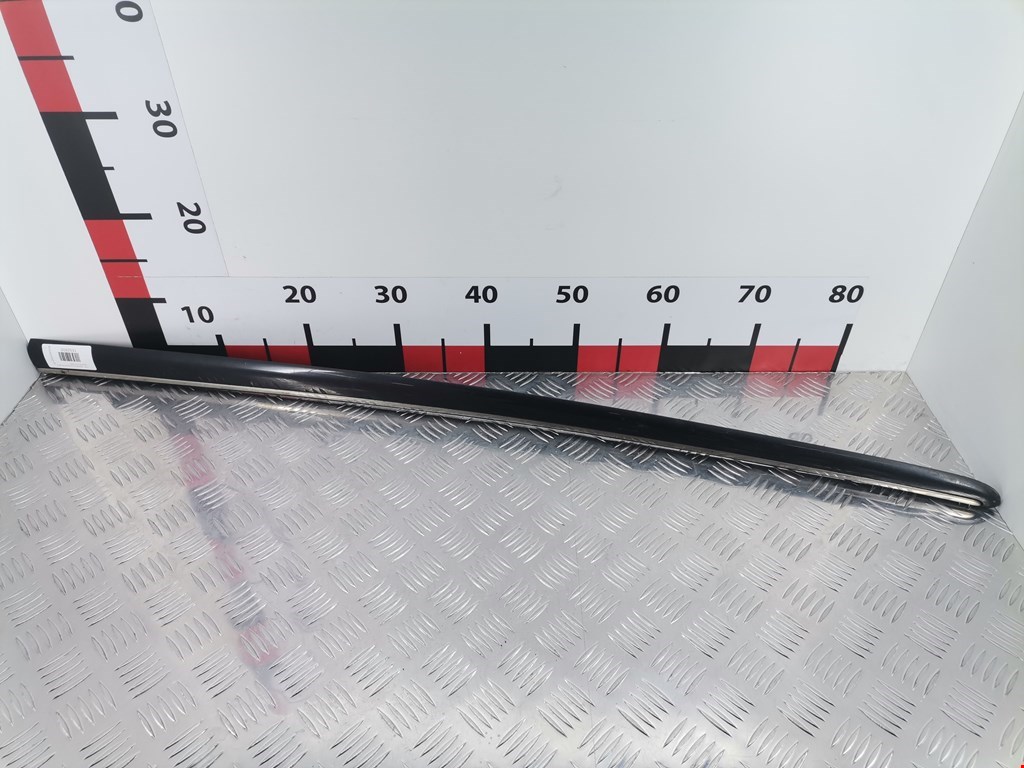 Накладка декоративная (молдинг) двери передней левой Mercedes A-Class (W168) (1997-2004)