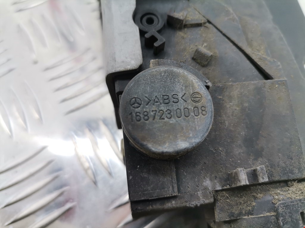 Замок двери передней правой MERCEDES-BENZ A-Class W168 1997-2004