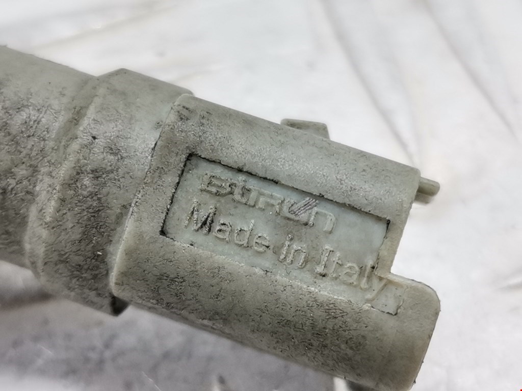 Датчик давления масла PEUGEOT 406 1995-1999