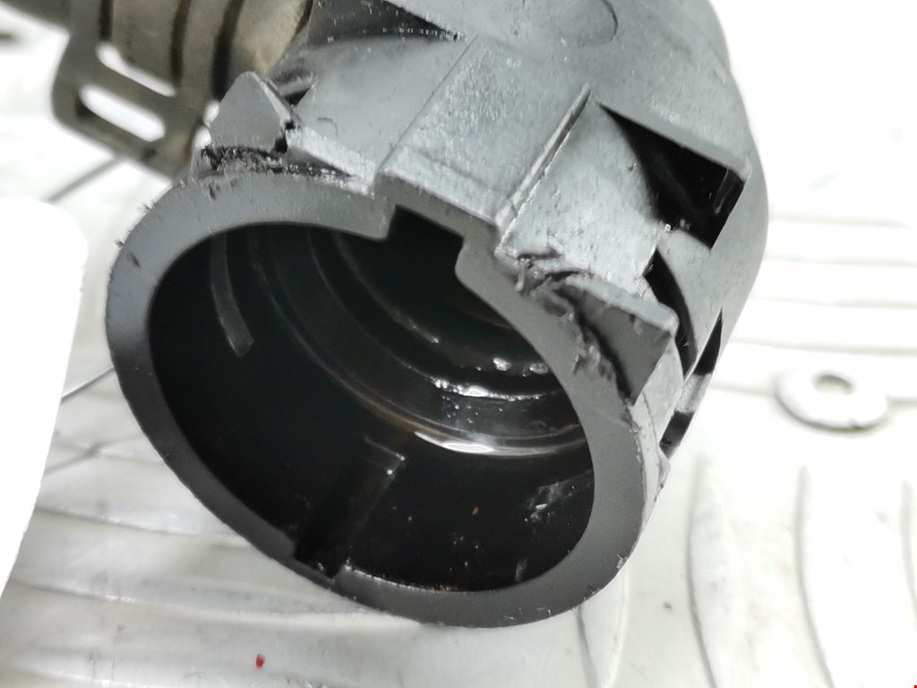 Патрубок отопителя VOLKSWAGEN Passat B7 2011-2015