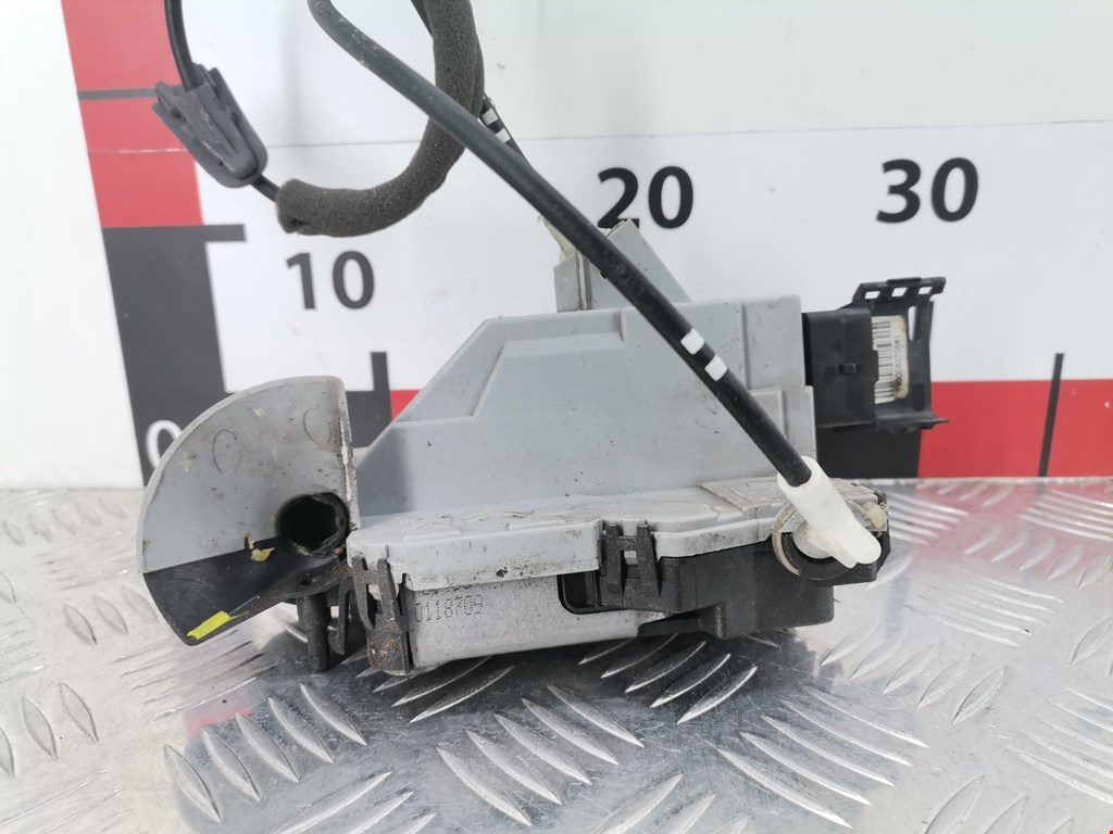 Замок двери передней правой PEUGEOT Partner 2008-2018