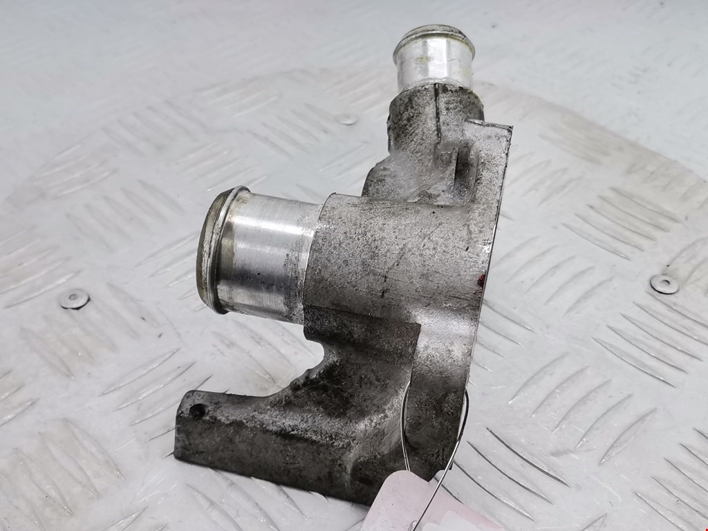 Тройник системы охлаждения FORD Focus I 1998-2005