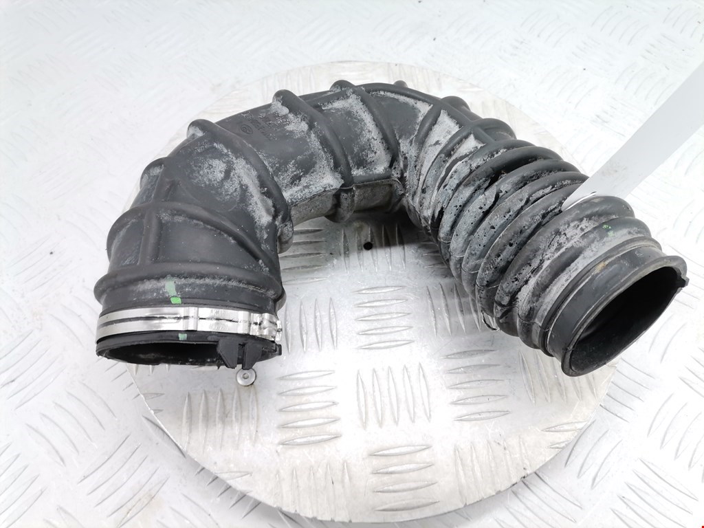 Патрубок воздушного фильтра FORD Fiesta 2001-2008