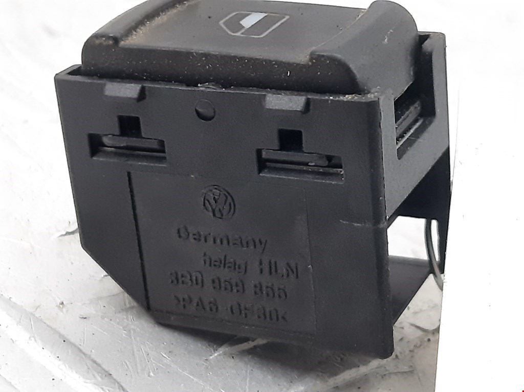 Кнопка стеклоподъемника SKODA Octavia A4 1U- 1997-2010