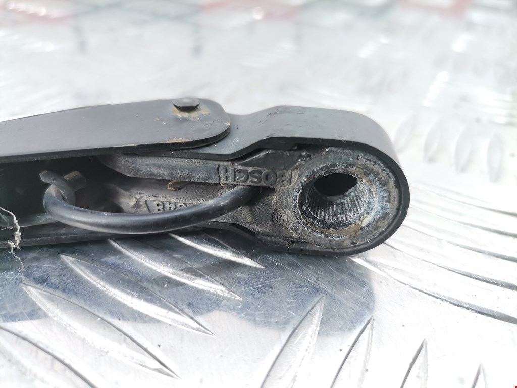 Поводок дворника задний (заднего) FORD Focus I 1998-2005