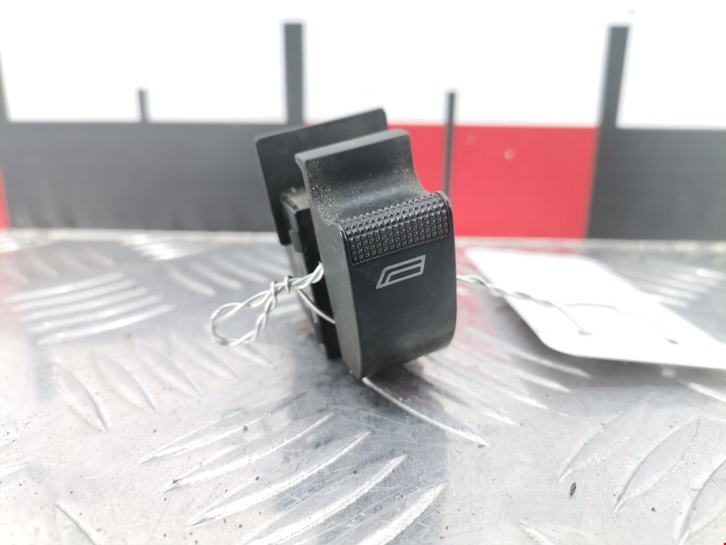 Кнопка стеклоподъемника AUDI A3 8L 1996-2003