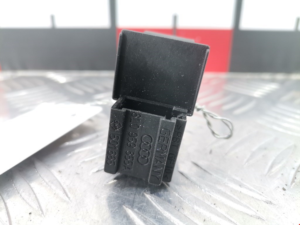 Кнопка стеклоподъемника AUDI A3 8L 1996-2003