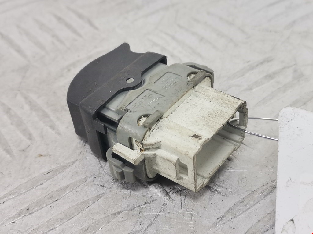 Кнопка стеклоподъемника RENAULT Laguna 2001-2007