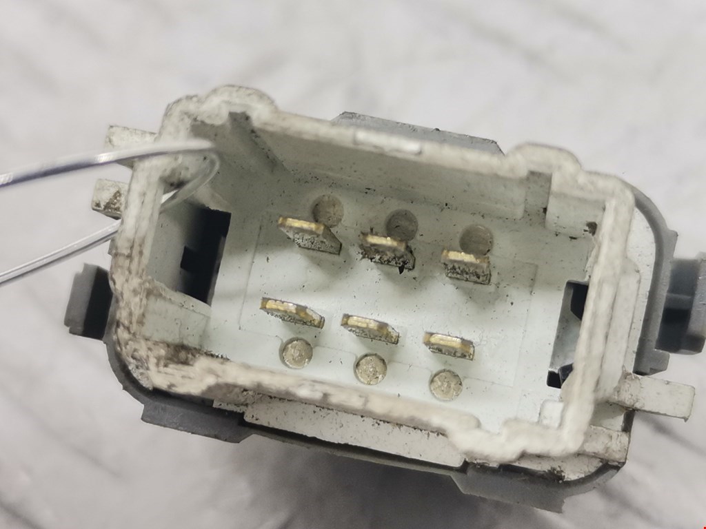 Кнопка стеклоподъемника RENAULT Laguna 2001-2007