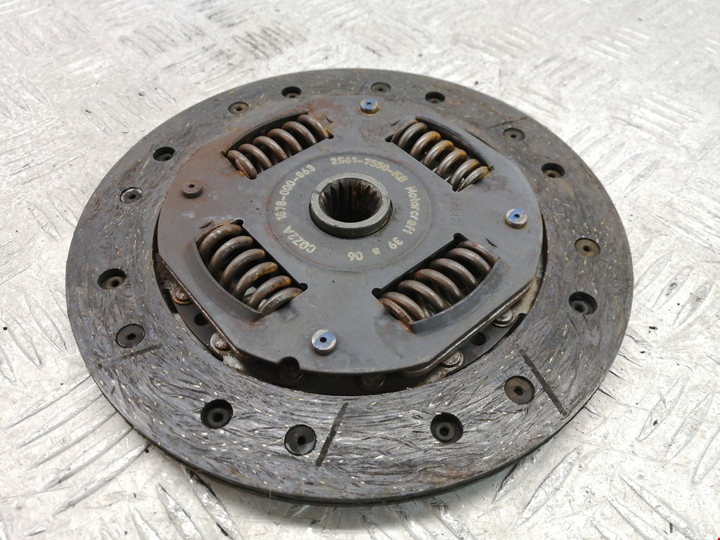 Маховик (демпфер сцепления) FORD Fiesta 2001-2008