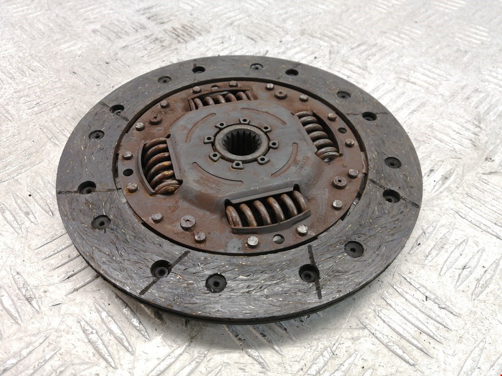 Маховик (демпфер сцепления) FORD Fiesta 2001-2008