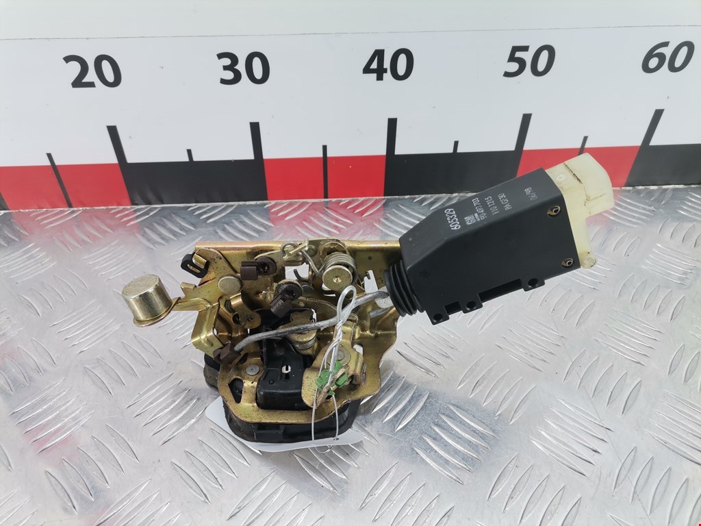 Замок двери задней правой OPEL Omega B 1994-2004