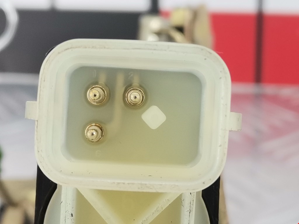 Замок двери задней правой OPEL Omega B 1994-2004