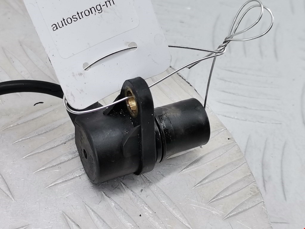 Датчик положения коленвала VOLKSWAGEN Passat B5 1997-2005