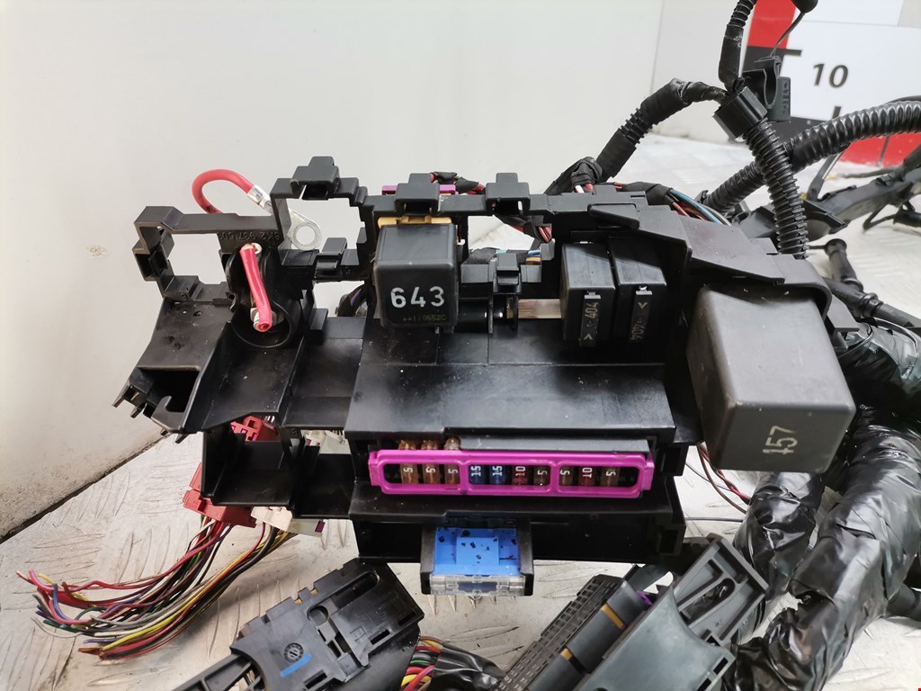 Проводка коса AUDI A4 B8 2007-2015