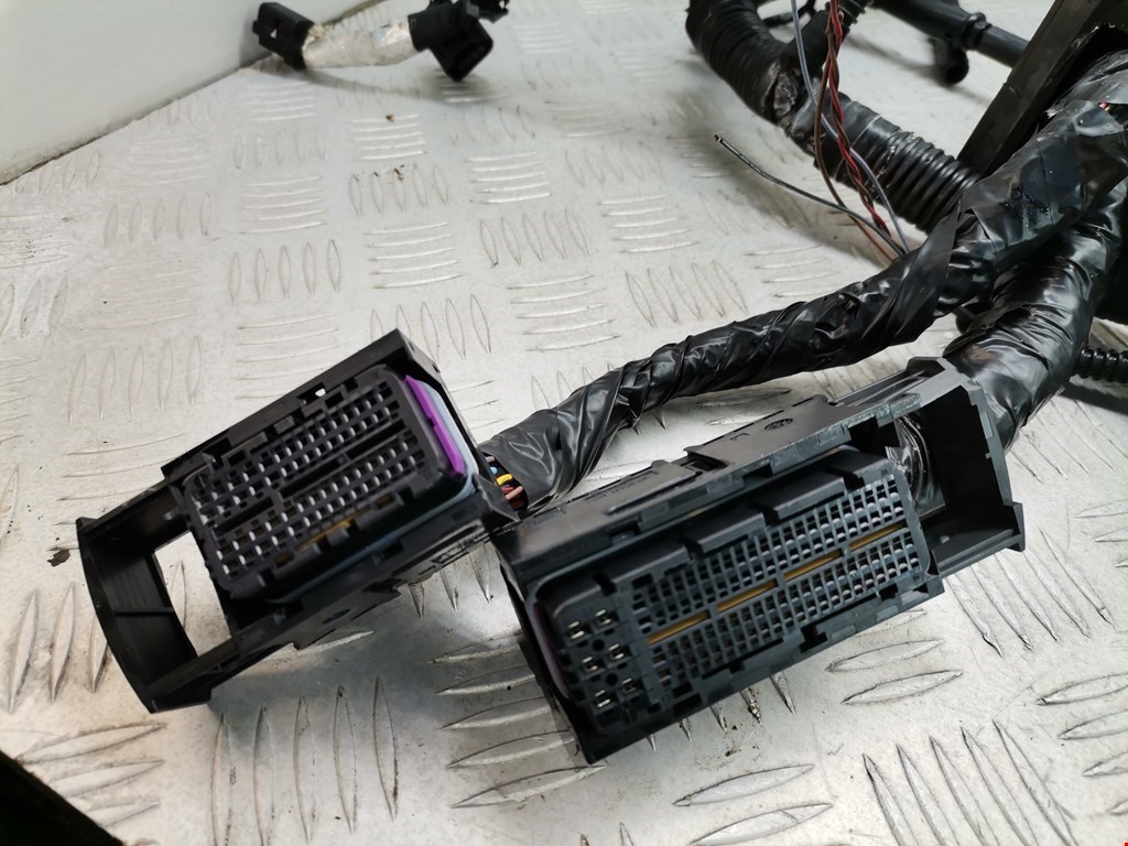 Проводка коса AUDI A4 B8 2007-2015