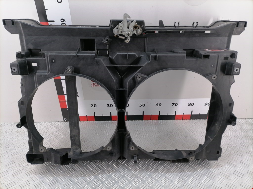 Панель передняя (передняя монтажная панель рамка передняя телевизор) Peugeot 807 (2002-2010)