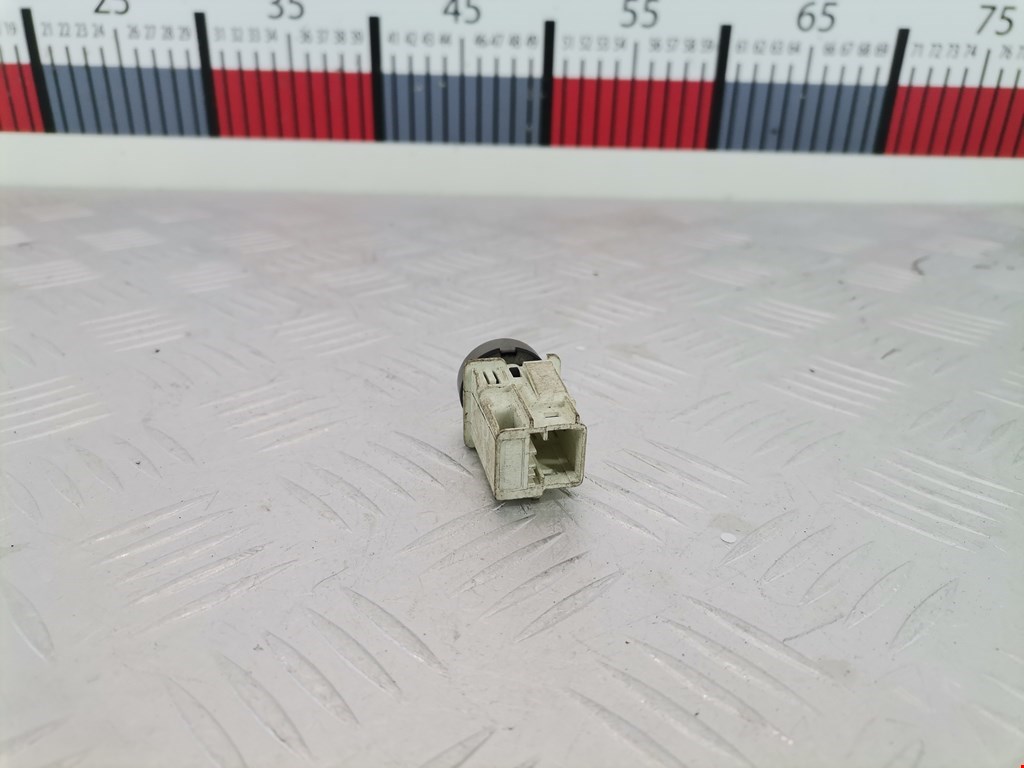 Кнопка центрального замка CITROEN C8 2002-2014