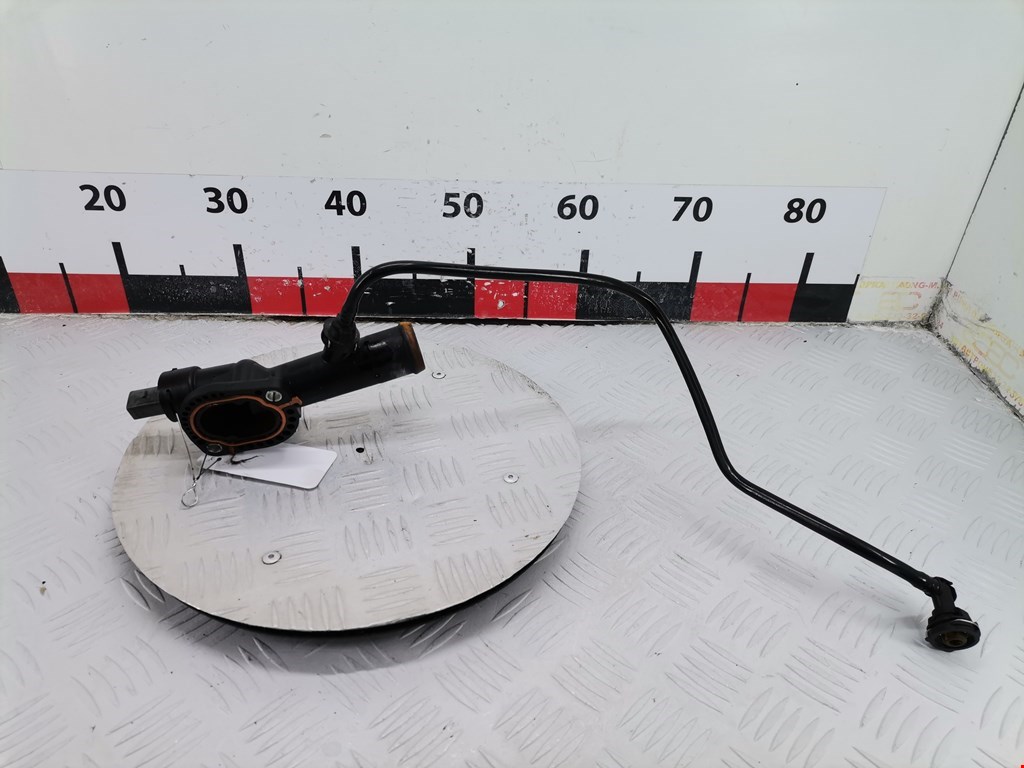 Тройник системы охлаждения AUDI A4 B8 2007-2015