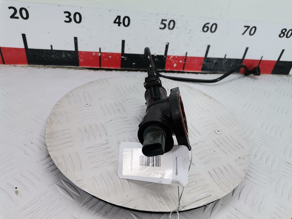 Тройник системы охлаждения AUDI A4 B8 2007-2015