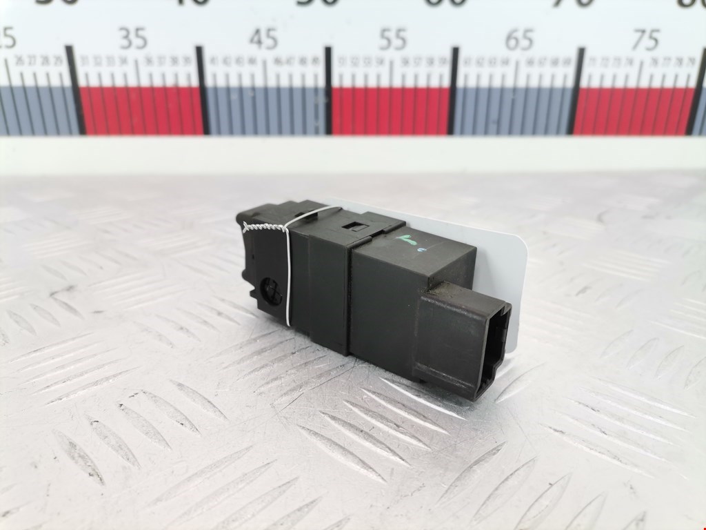 Переключатель стеклоочистителя CHRYSLER PT Cruser 2000-2010