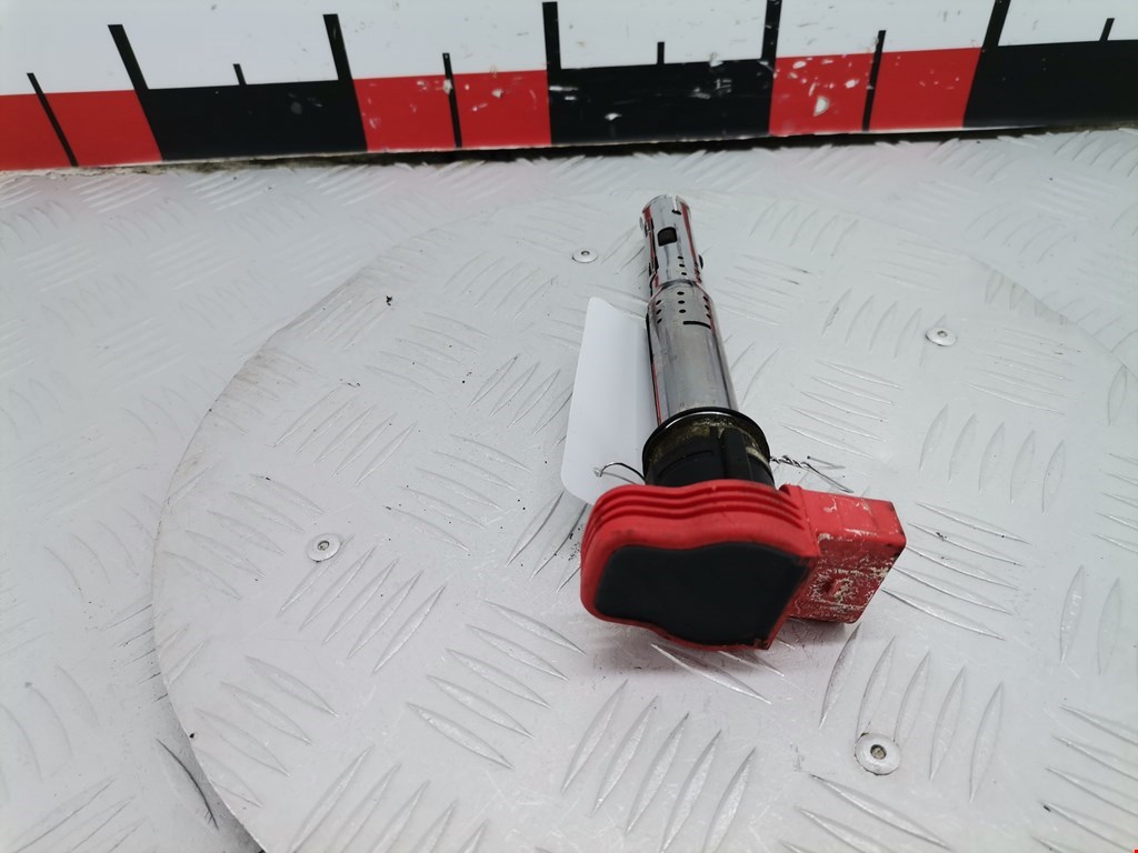 Катушка зажигания AUDI A6 C6 2004-2010