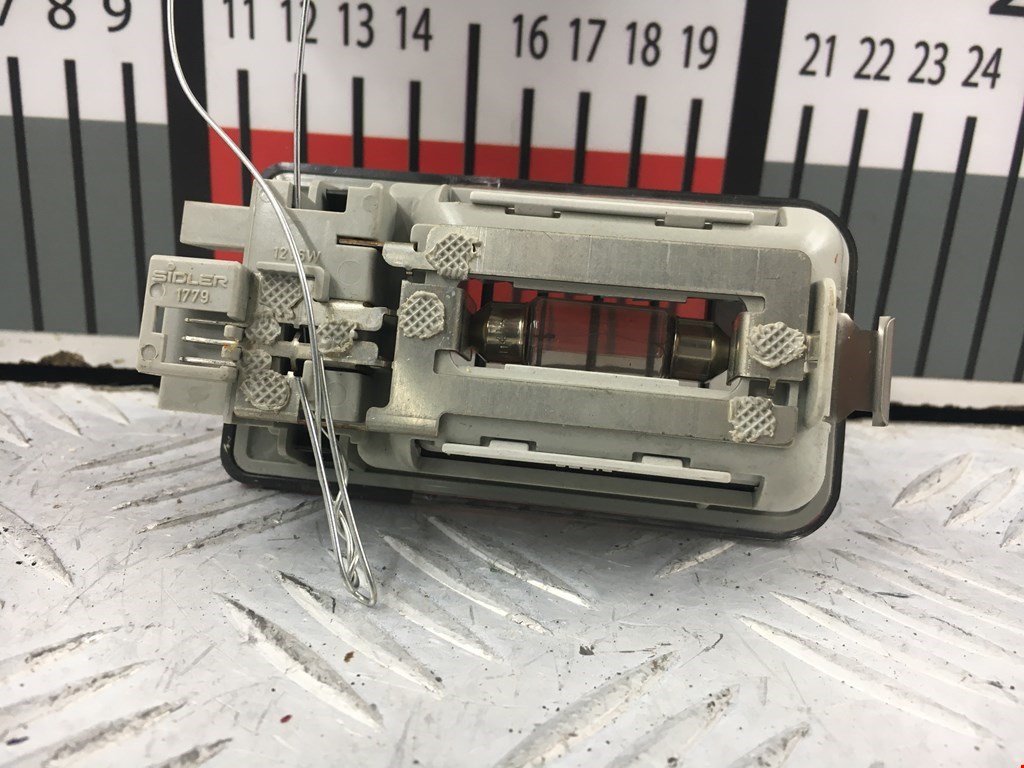 Плафон салонный (салона фонарь) BMW X3 E83 2003-2010